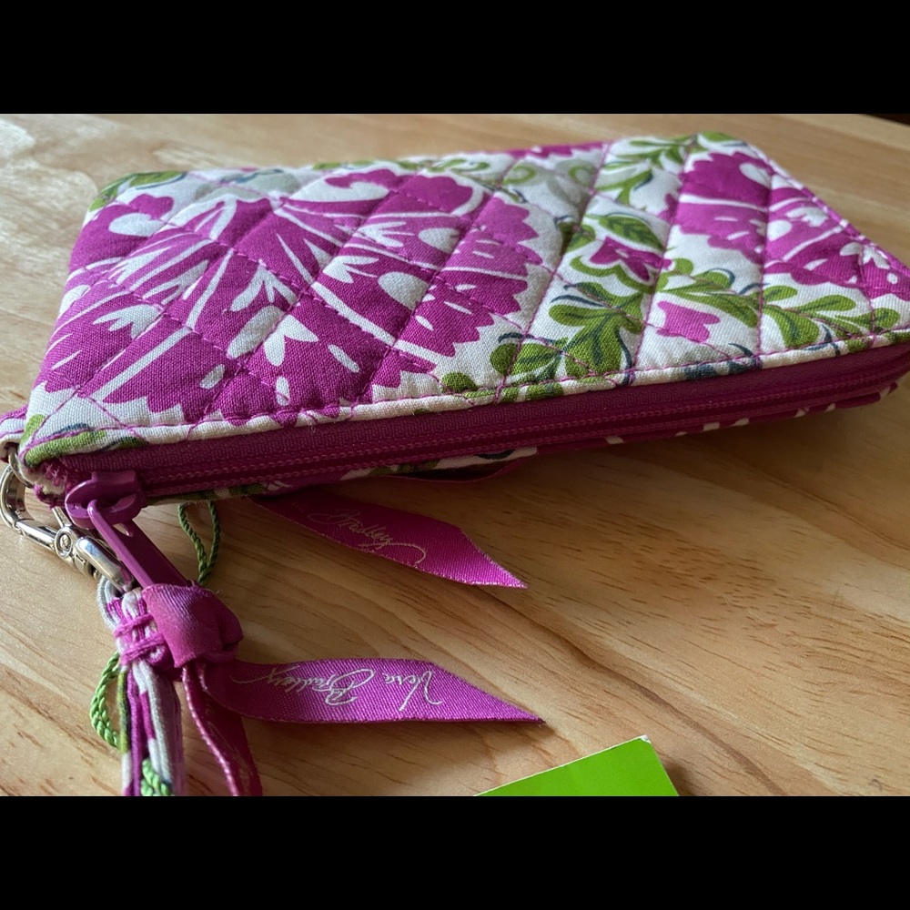 VERA BRADLEY WRISTLET